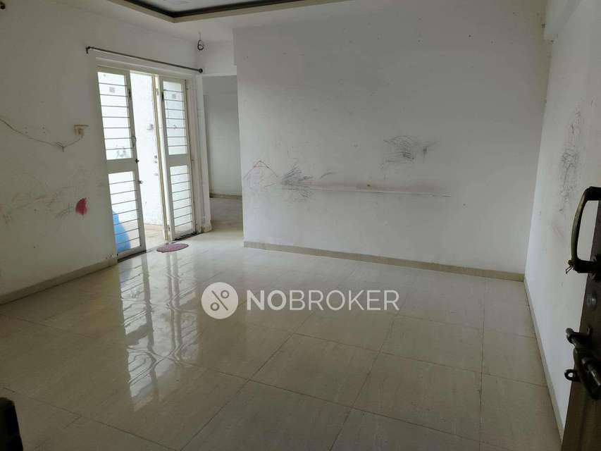 2 BHK Flat In Ashtekar Silver Oak, Katraj For Sale  In Katraj Lake