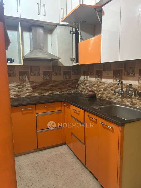 2 BHK House for Rent  In Azadpur