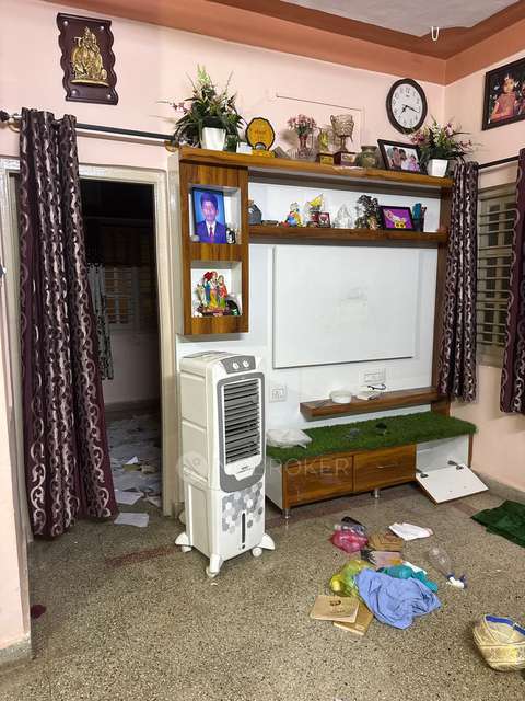 2 BHK Flat In Lakshmi Venkateshwara Nilaya for Rent  In Nelamangala Nursery
