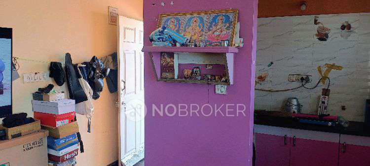 1 RK House for Rent  In Siri Saketh Apartment