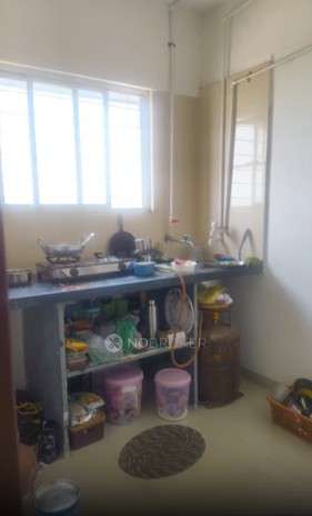 Single Room for Female In 1 BHK  In Rajgad Mahda 340project Hadapsar In Hadapsar