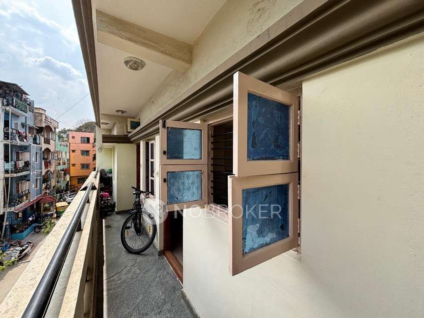 1 BHK Flat In Syed Mansion for Rent  In Austin Town