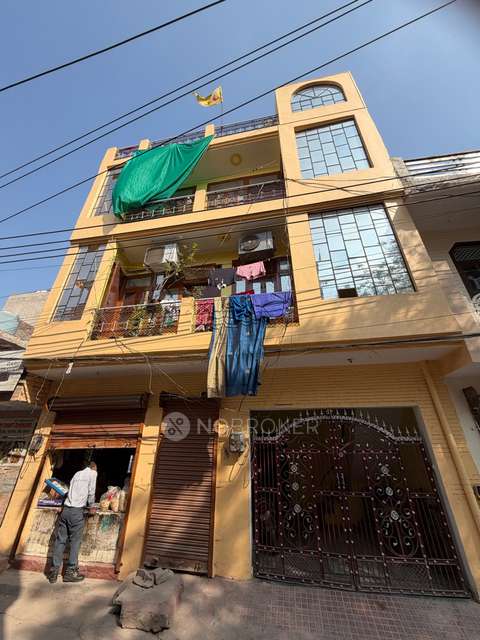 2 BHK House for Rent  In Sector 11