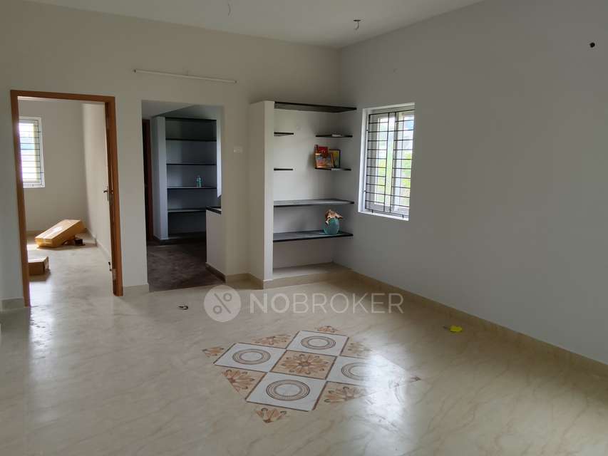 2 BHK House for Rent  In Kelambakkam, 