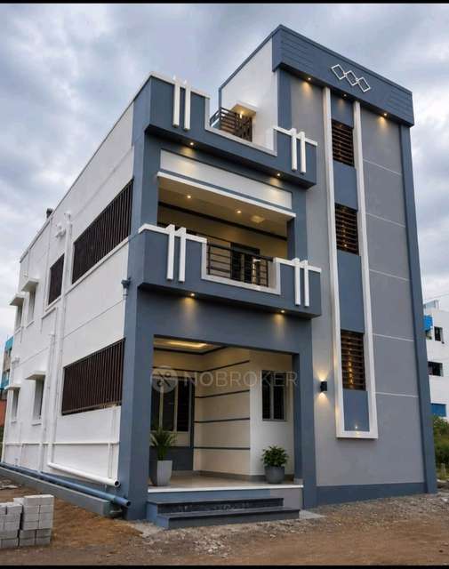 4+ BHK House For Sale  In Sipcot Phase 1