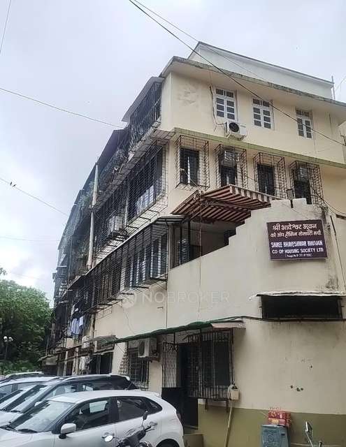 1 BHK Flat In Shri Bhaveshwar Bhuwan Co-operative Housing Society Ltd for Rent In Dadar West