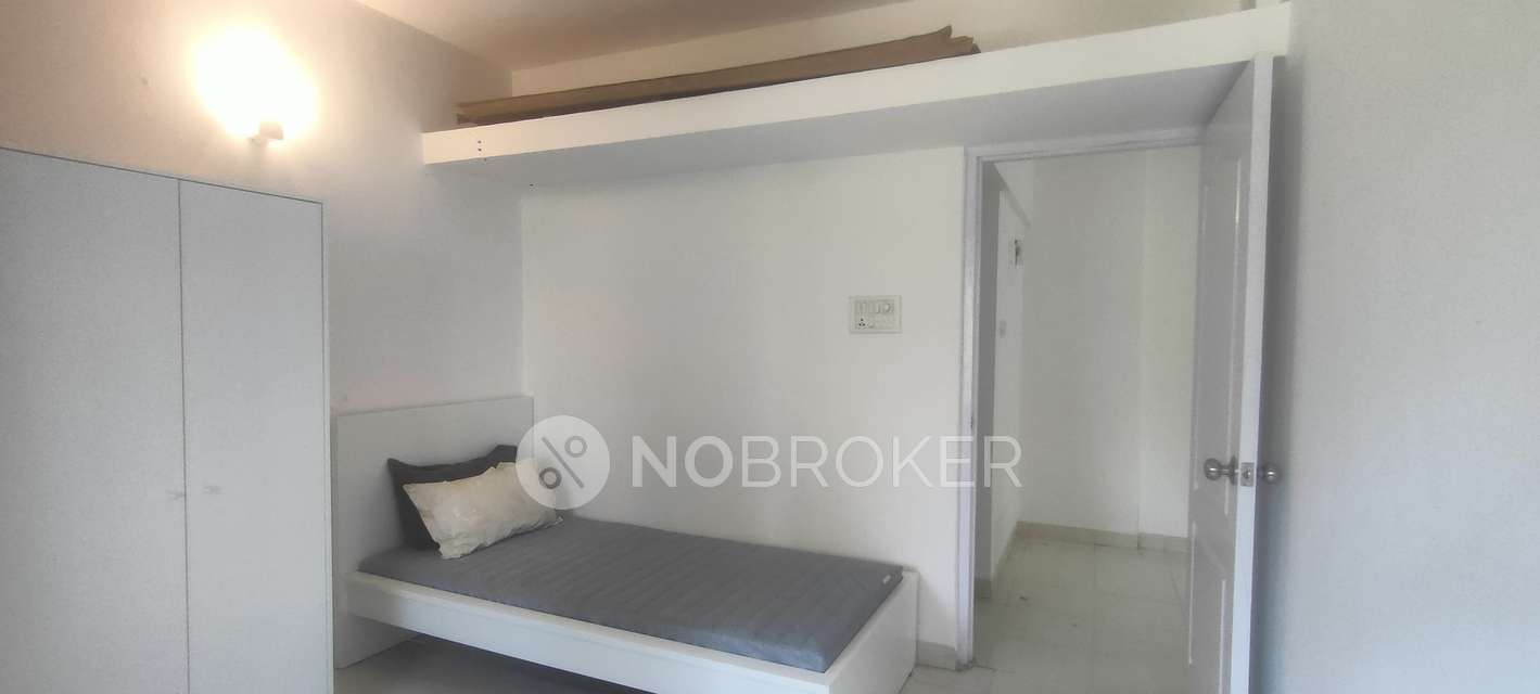 1 BHK Flat In Chandhere Complex for Rent In Viman Nagar