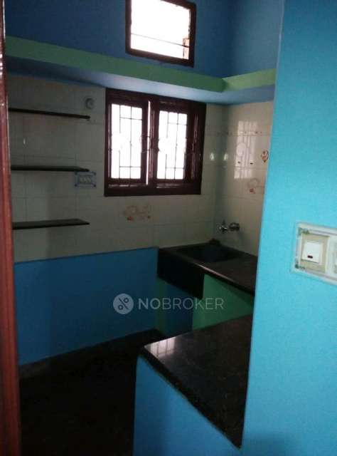 1 RK Flat In Sb for Rent  In Mangammanapalya