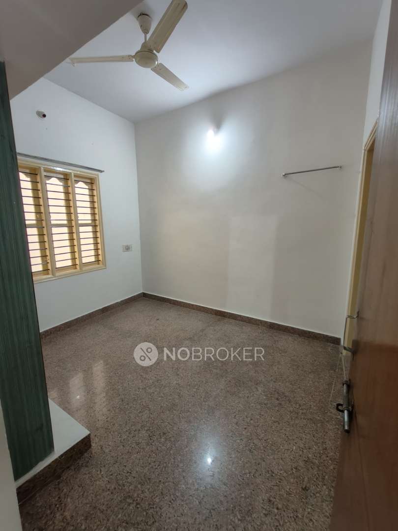Independent House S.G. Palya Rent WITHOUT BROKERAGE Semifurnished 2 BHK Rental Flat in