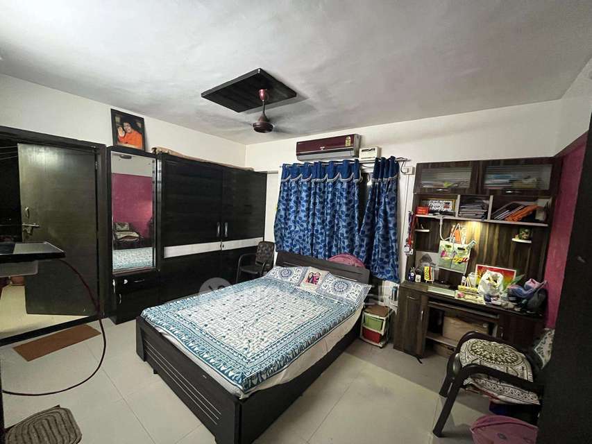 2 BHK Flat In Celebria Housing Society for Rent  In Mega Center