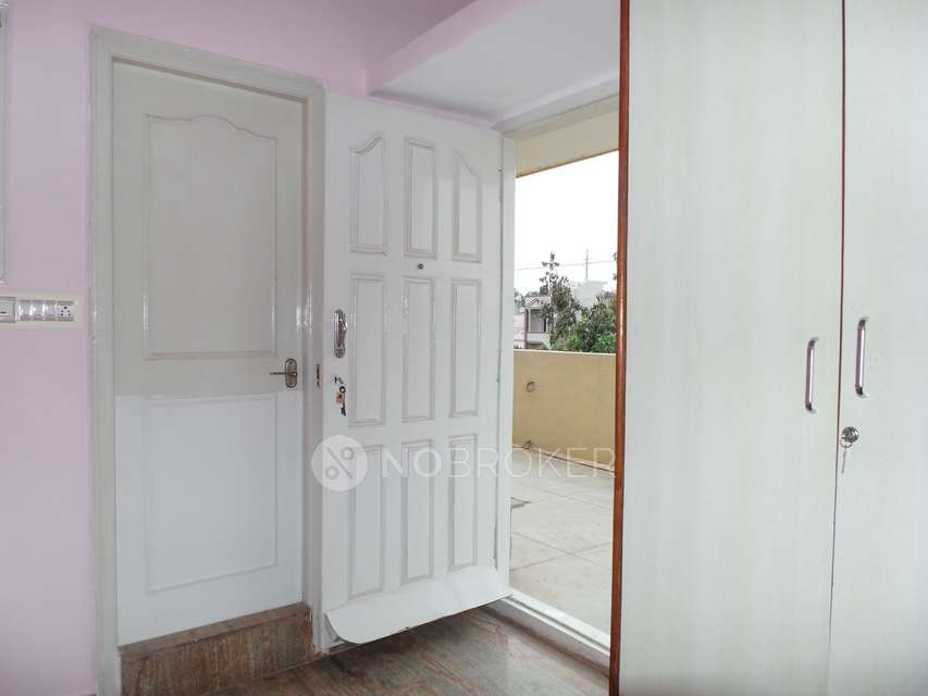 Single Room for Male In 1 RK  In Jayanagar