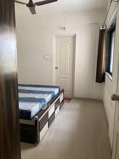 2 BHK Flat In Krishnangan for Rent In Krishnangan Society