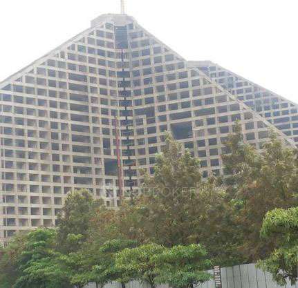 1 BHK Flat In Amanora Park Town for Rent  In Hadapsar