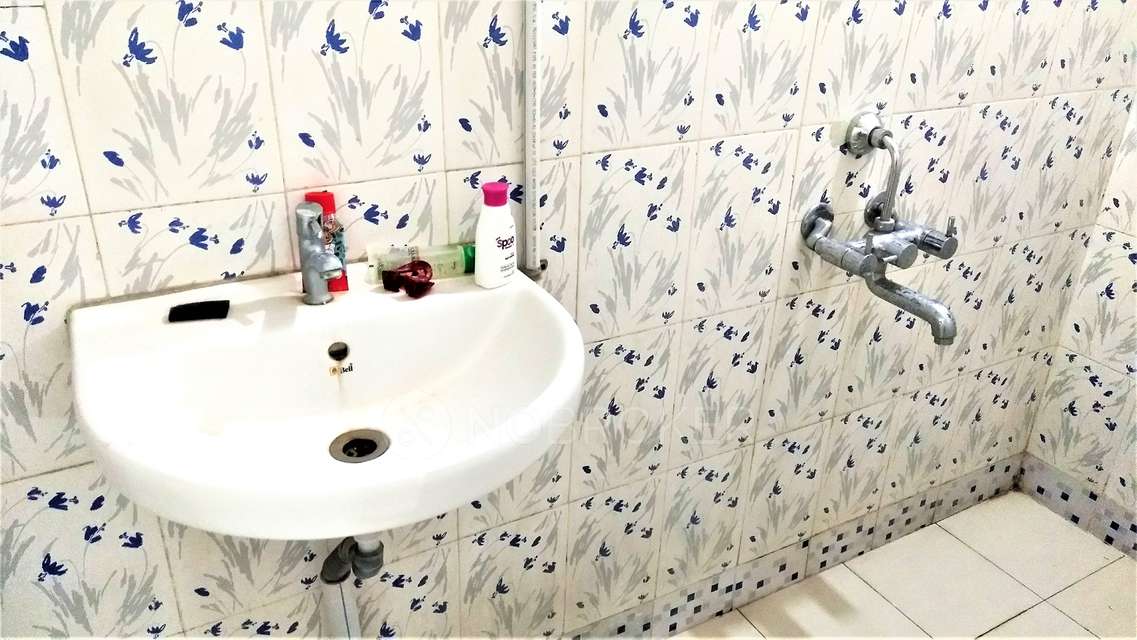 3 BHK Flat In Ambience Residency for Rent  In Hadapsar