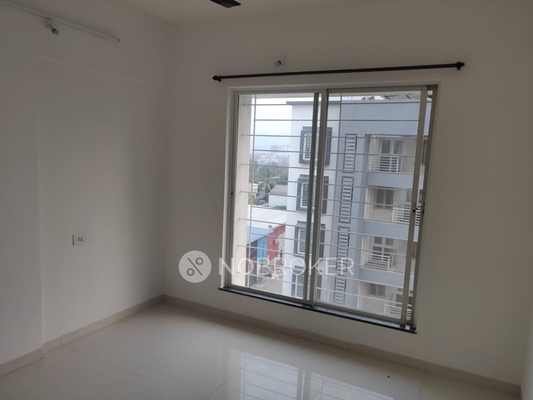 2 BHK Flat In Essenseia Co Op Society for Rent  In Kondhwa