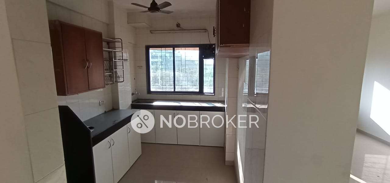 2 BHK Flat In Vinayak Apartment for Rent  In Malad West