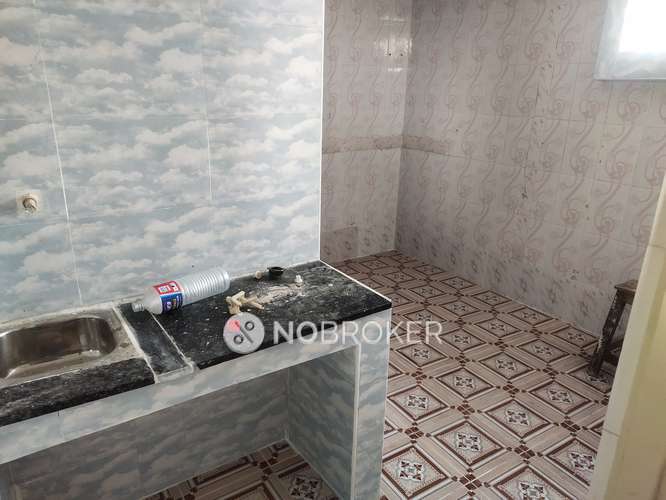 Single Room for Male In 1 RK  In Mylapore