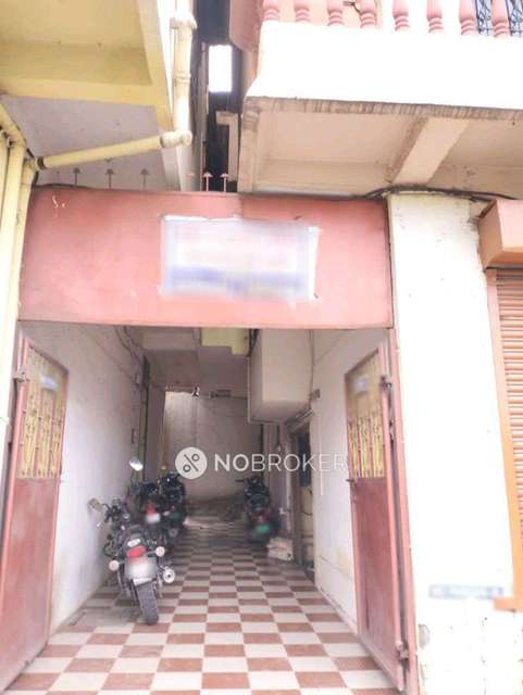 Shared Room for Male In 1 BHK  In Hadapsar
