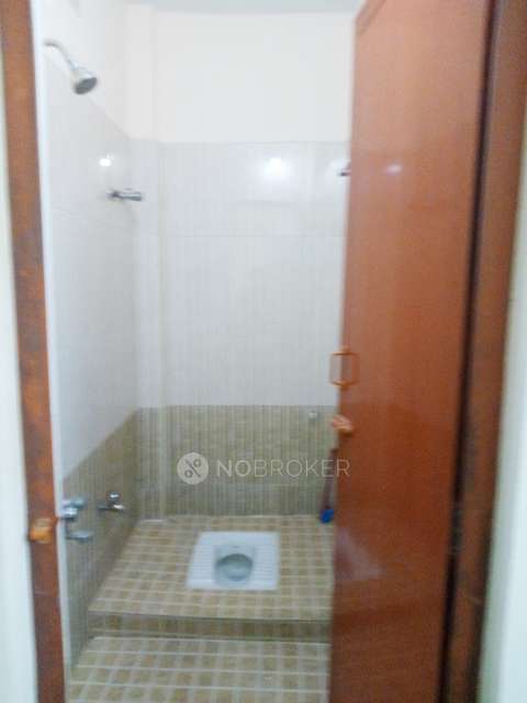 2 BHK Flat In 291 Bajanai Koil Street, Tharamani P. O.  for Rent  In Adyar