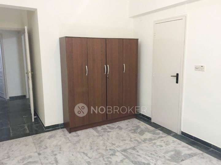 2 BHK Flat In Glen Gate Building for Rent  In Powai