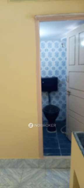 1 RK House for Rent  In 1st Phase, J. P. Nagar