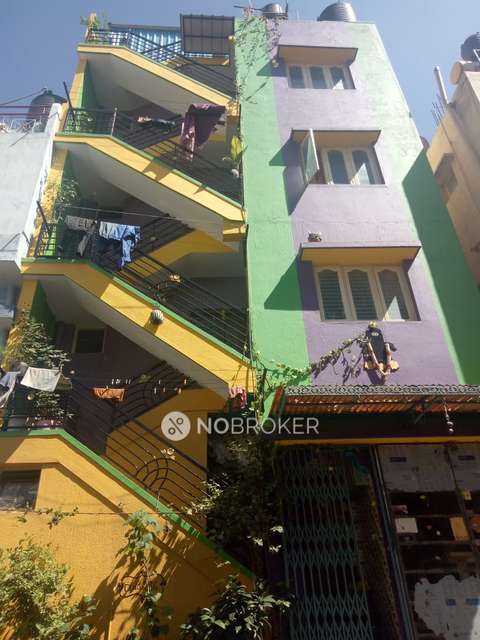 1 BHK Flat for Rent  In Adugodi