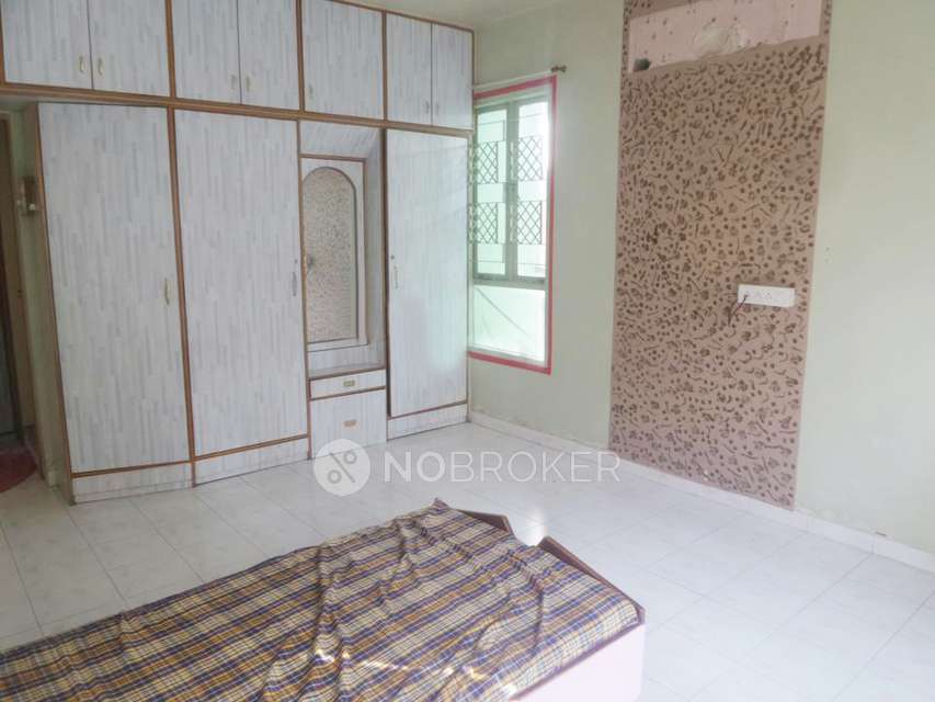 2 BHK Flat In Radiant Paradise for Rent  In Wanowrie