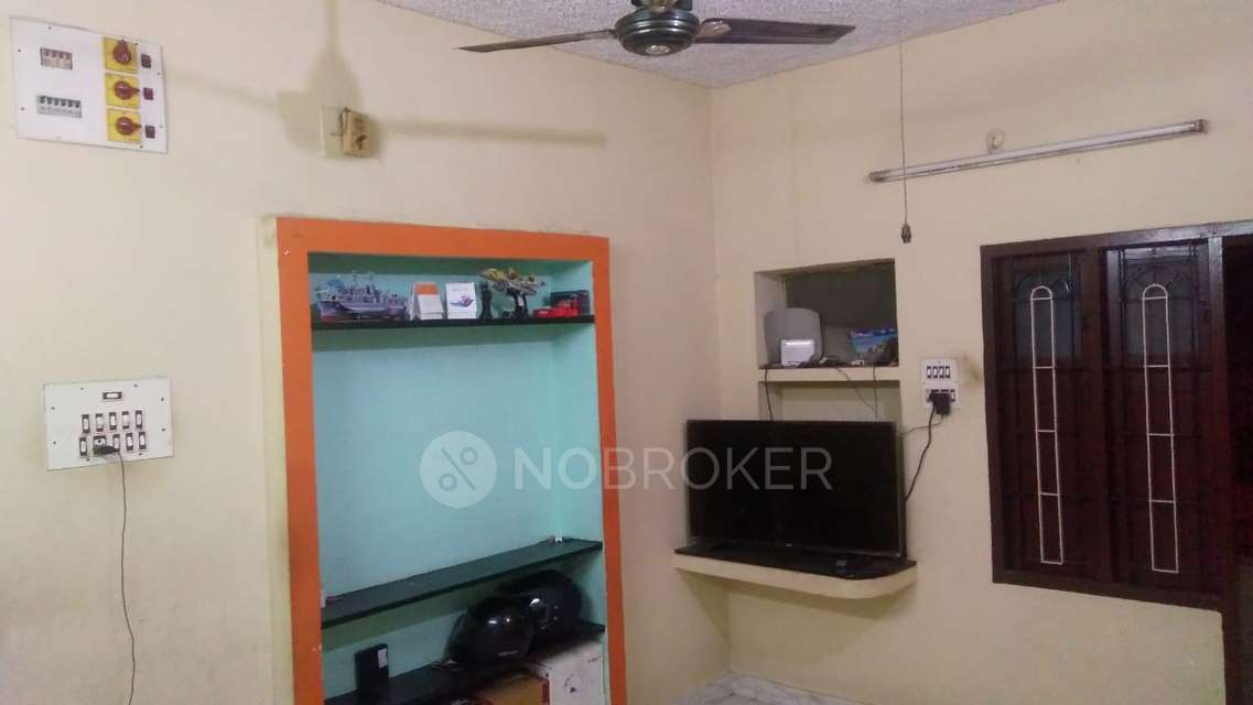 2 BHK Flat In Sai Padmam Apartment for Rent  In Adambakkam