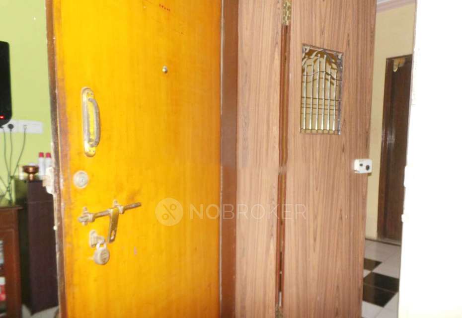 3 BHK Flat In Gaurav Shikar&#40;akash&#41; Chs For Sale  In Kandivali East