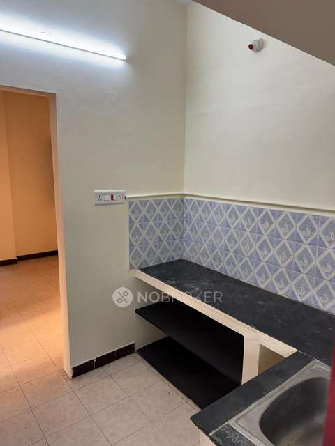 1 BHK Flat In Tirupathi Apartment for Rent  In 66, Kamarajar St