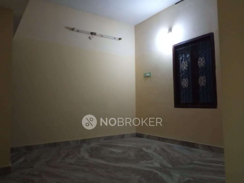 Independent House Poonamallee Rent WITHOUT BROKERAGE Semifurnished 1