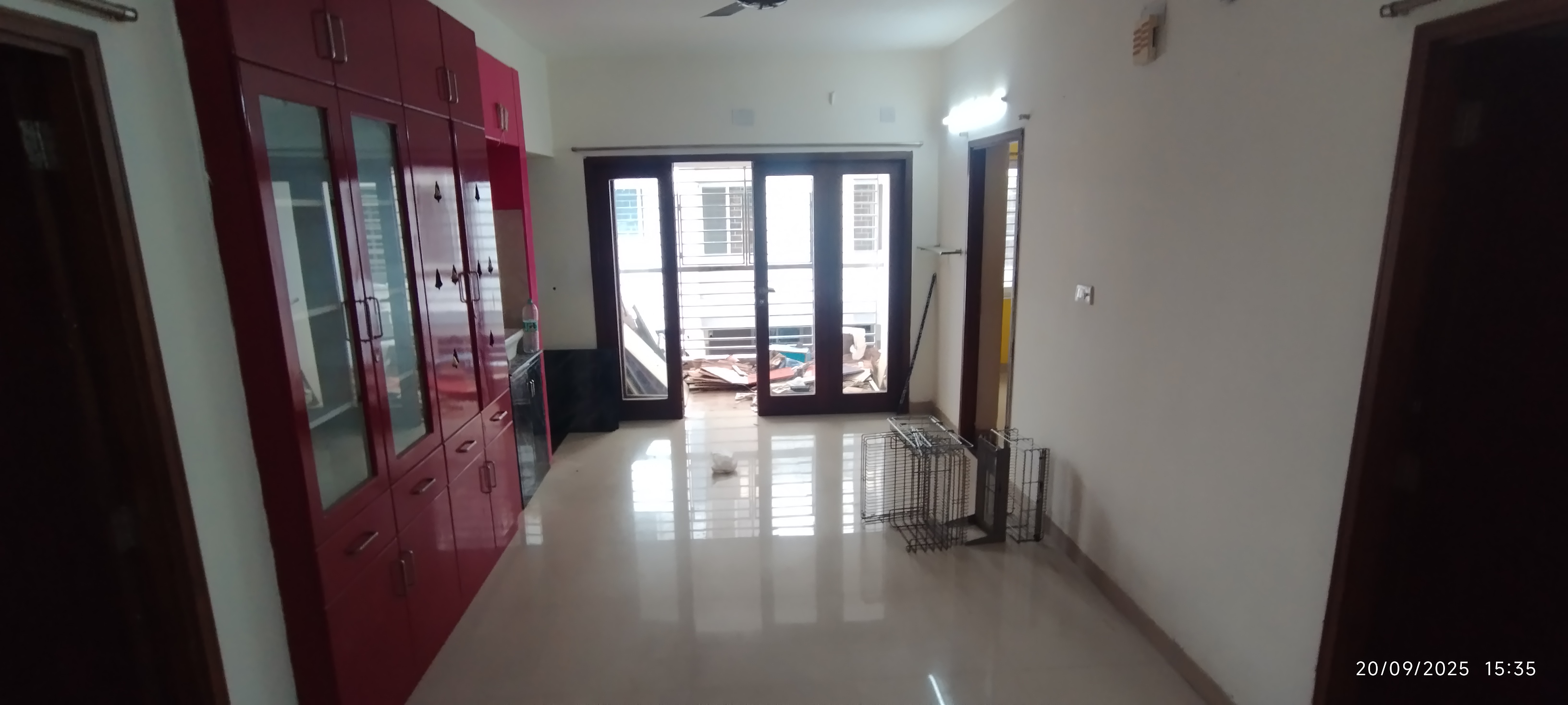 Invicon - Silver Springs