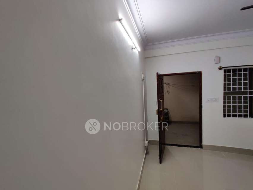 2 BHK Flat In Jhr Apartments Block 1 For Sale  In Ramamurthy Nagar