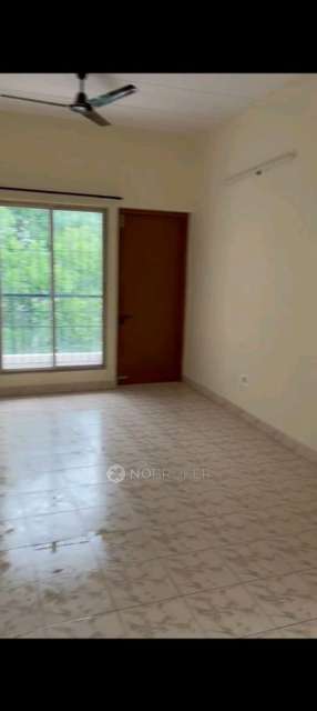 2 BHK Flat In Nandhi Gardens for Rent  In 9th Phase Jp Nagar, Bengaluru, Karnataka, India