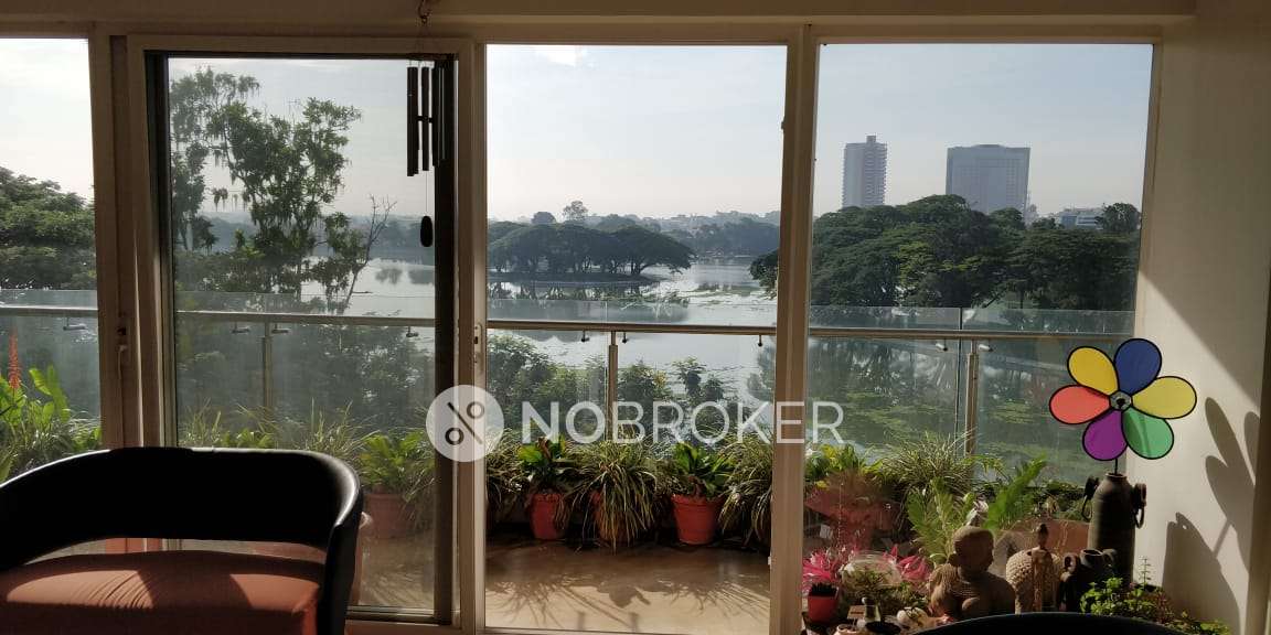 3 BHK Flat In Meenakshi Sarovar for Rent  In Halasuru