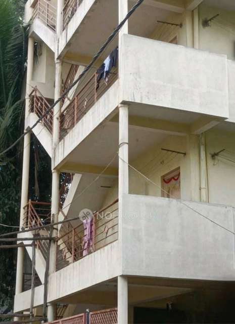 1 BHK Flat In Standalone Building  for Lease  In Laggere