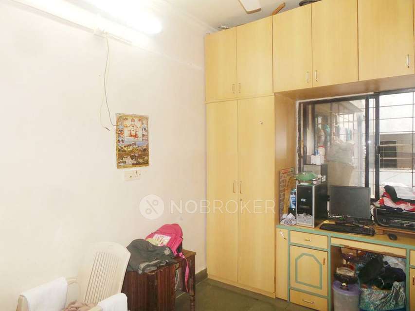2 BHK Flat In Venkatesh Prasad  For Sale  In Shukrawar Peth