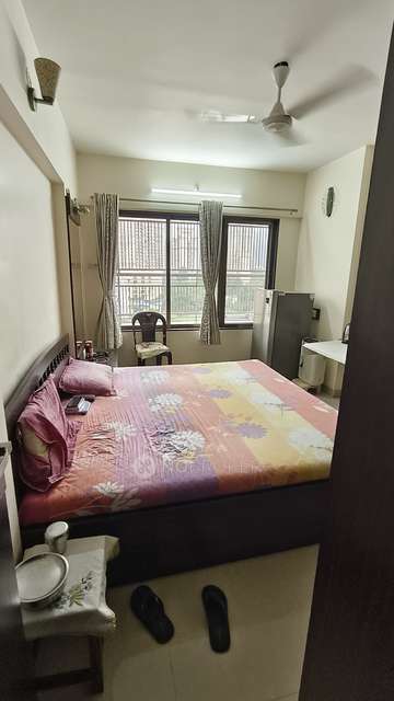 3 BHK Flat In Varun Garden Chs For Sale  In Thane West