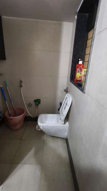 3 BHK Flat In Varun Garden Chs For Sale  In Thane West