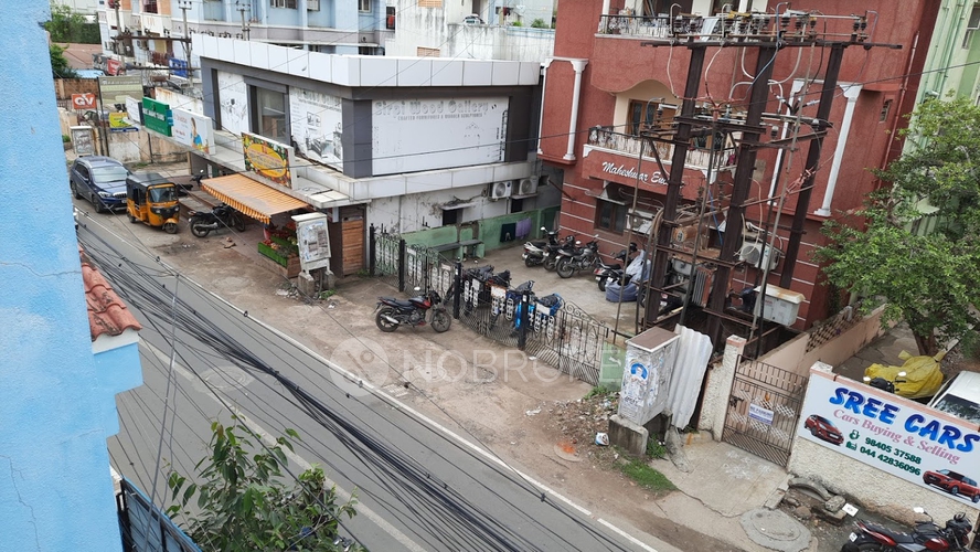 Maheshwar encleve Virugambakkam Rent WITHOUT BROKERAGE Semifurnished