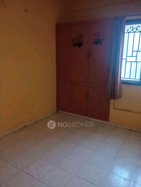 2 BHK Flat In Sb5 Queens Park Apartments for Rent  In Gowrivakkam