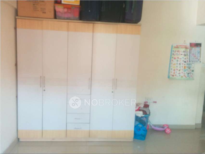 2 BHK Flat In Iris Society for Rent  In Magarpatta City