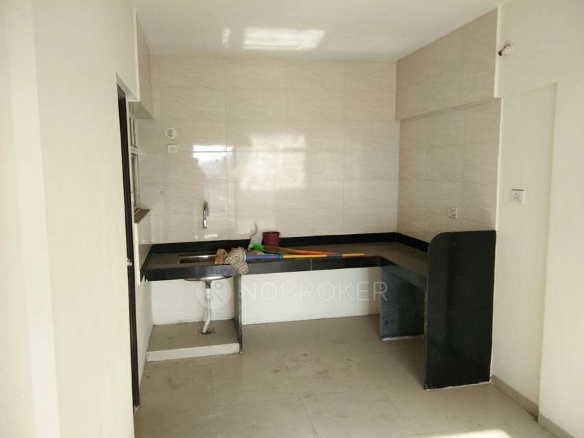 2 BHK Flat In Paramount Garden for Rent  In Katraj