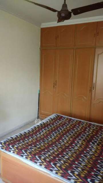 2 BHK Flat In Sanjana Mansion For Sale  In Kandivali West