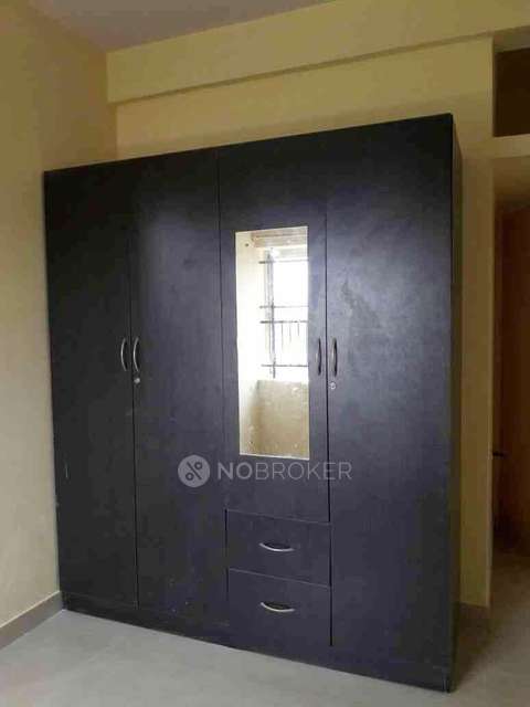 2 BHK Flat In Topaz Terrace Apartment For Sale  In Yarandahalli