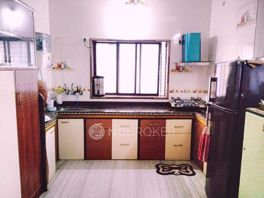 4+ BHK Flat For Sale  In Ulhasnagar