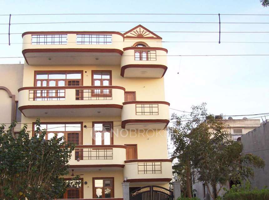 2 BHK Flat In Ansal Plaza, Palam Vihar for Rent  In Palam Vihar