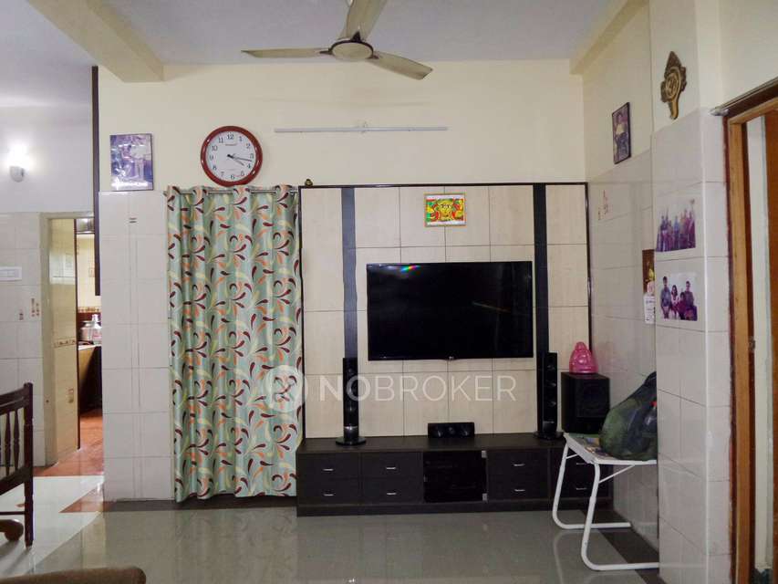 4+ BHK House For Sale  In Nesapakkam