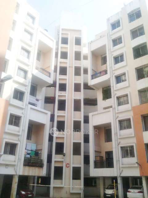 2 BHK Flat In Yash Ravi Park for Rent  In Hadapsar