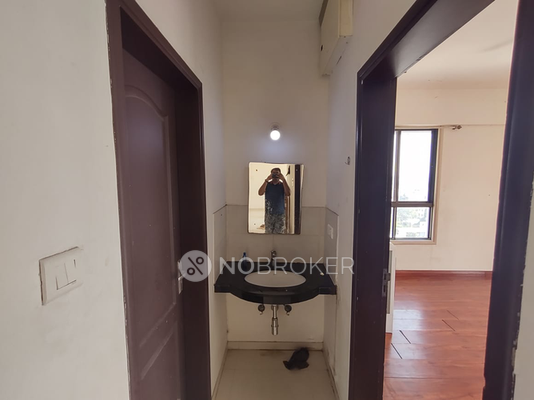 2 BHK Flat In Nyati Environ Cooperative Housing Society for Rent  In Tingre Nagar